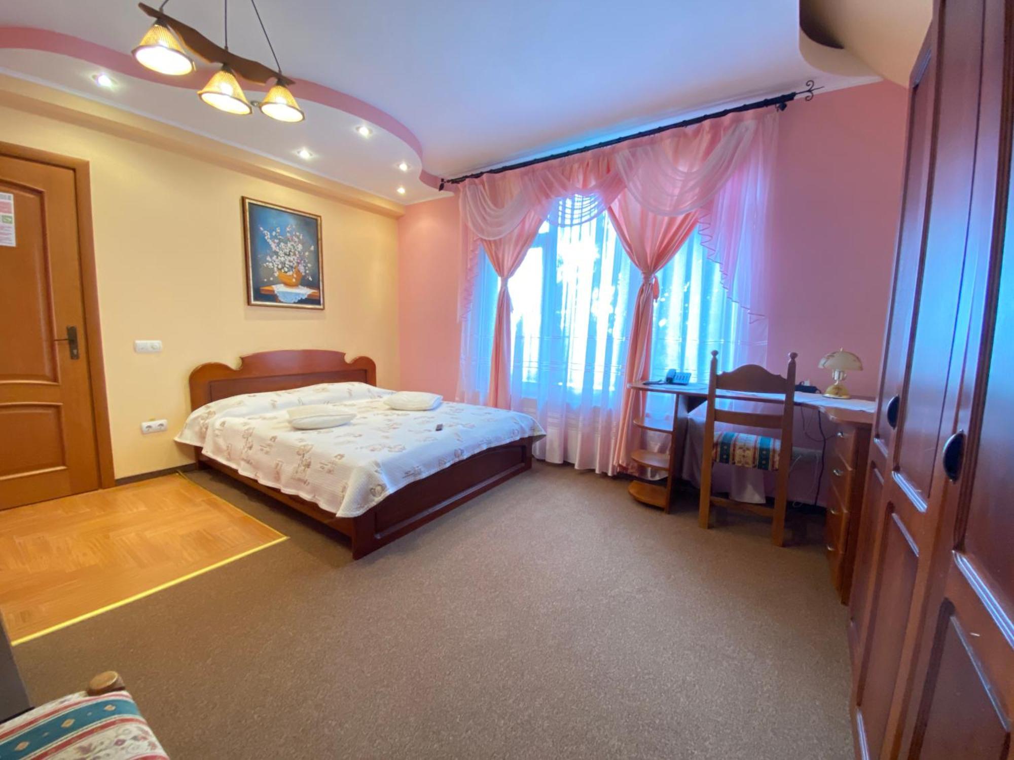 Pensiunea Crocus - Sauna & Billiard โปยานาบราซอฟ ห้อง รูปภาพ